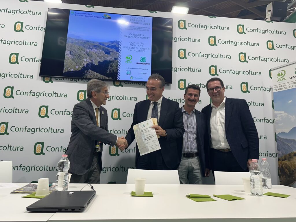 La Comunità Montana Bussento, Lambro e Mingardo premiata a Ecomondo