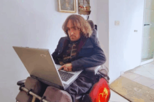 Christian Durso ce l’ha fatta, è il primo studente con disabilità a dare esami alla Sapienza in remoto