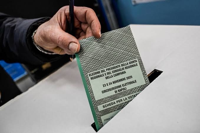 Regionali: affluenza nazionale al 57,6%, in Campania al 55,5% e a Salerno al 57,1%