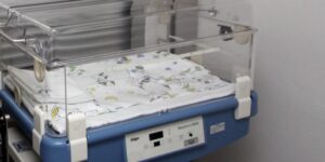 Il Club Salernitana “Sasà Avallone” dona culletta termica al reparto pediatrico dell’ospedale di Polla