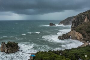 Campania, scatta l’allerta meteo gialla: temporali in arrivo da mezzanotte