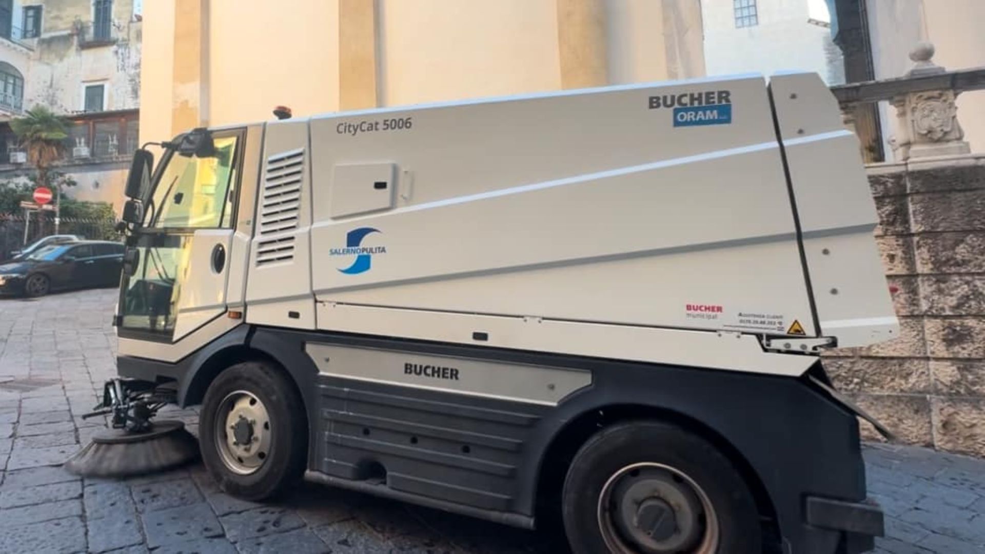 Salerno Pulita: da lunedì riparte il potenziamento dei servizi di igiene urbana fino a gennaio