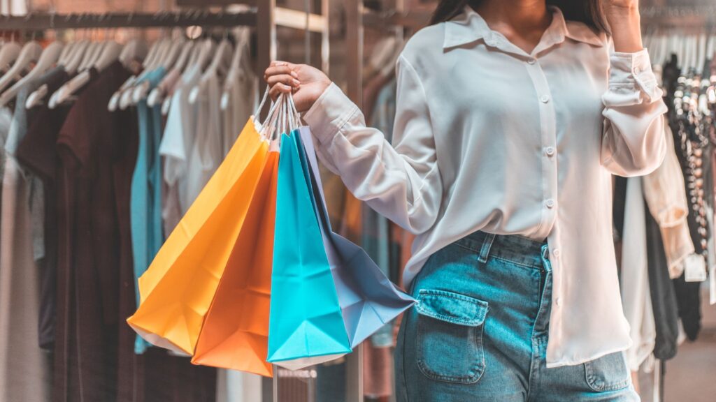 Black friday 2025: dalla frenesia allo shopping consapevole