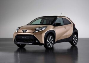 Toyota Aygo X / Aygo Cross: quando la city-car si fa crossover urbano