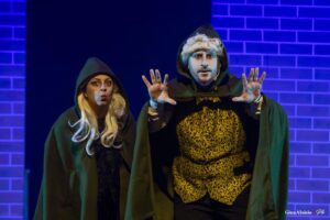 Fiabe per Luci d’Artista: a Salerno doppio appuntamento tra teatro, musica e magia natalizia