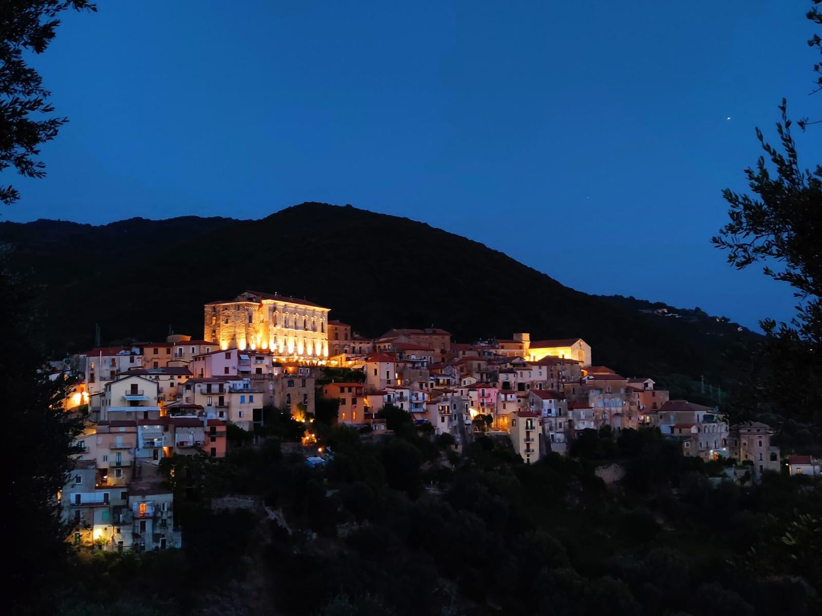 Pisciotta, il borgo si trasforma: il Presepe Vivente pronto a incantare il pubblico il 27 e 28 dicembre