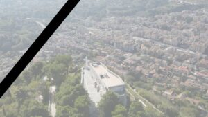 Cava de’ Tirreni, lutto cittadino dopo il femminicidio di Anna Tagliaferri: sospesi gli eventi natalizi, social divisi