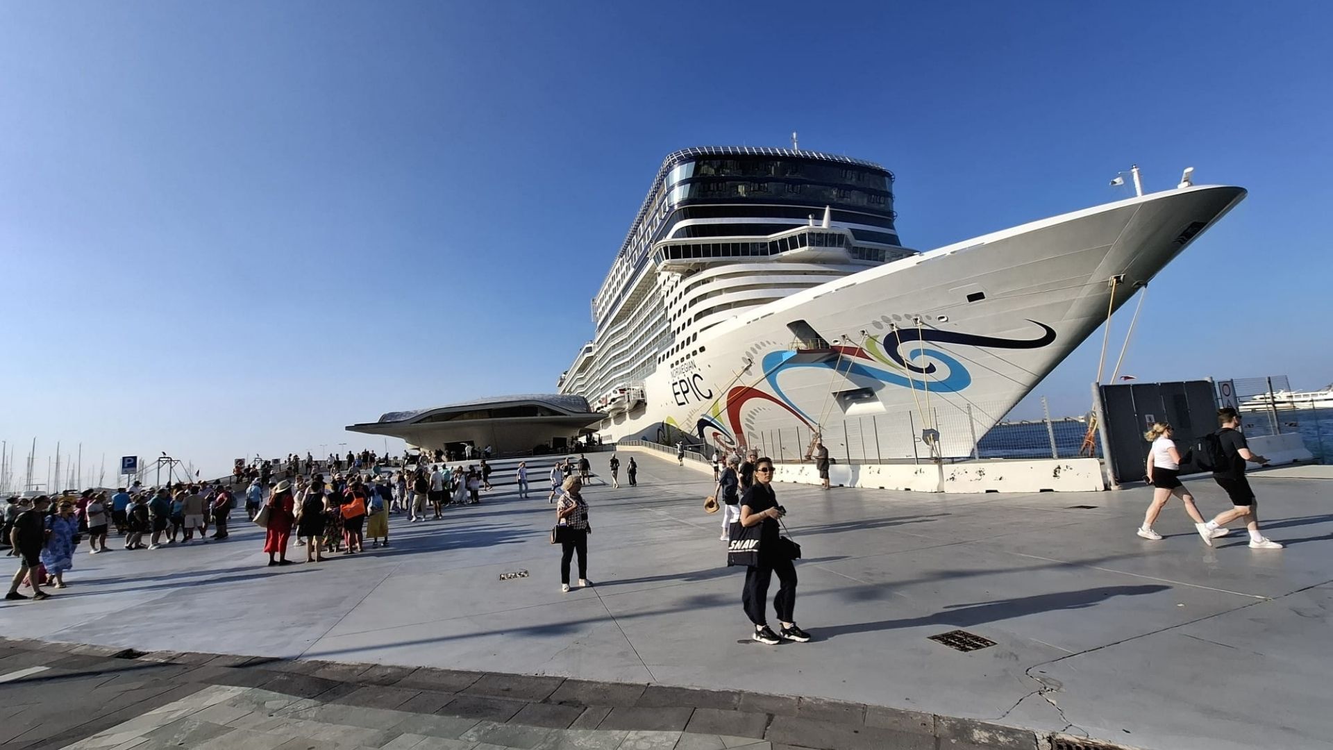 Crociere, scalo salernitano in crescita: giovedì conferenza stampa al molo Manfredi