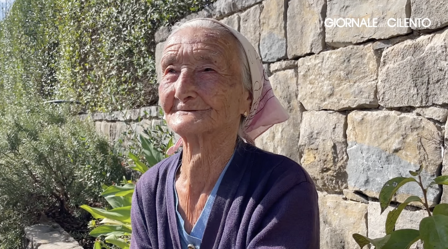 Caselle in Pittari piange Teresa Soria, la nonnina ultracentenaria del paese: aveva 102 anni