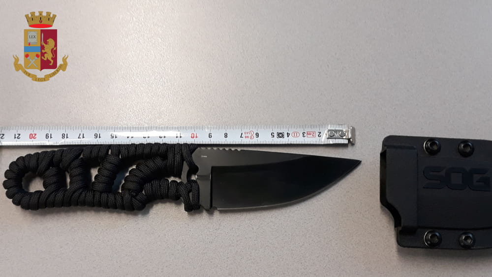 Pontecagnano, accoltellamento davanti alla stazione: un ferito, denunciato l’aggressore