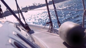 Natale, regali utili e originali per chi vive il mare tutto l’anno