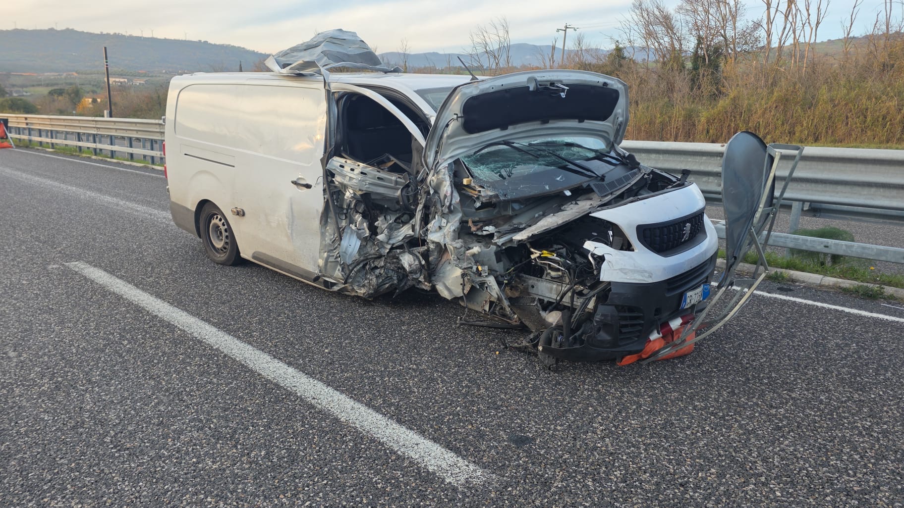 Incidente sull’A2 del Mediterraneo, traffico completamente paralizzato in direzione sud