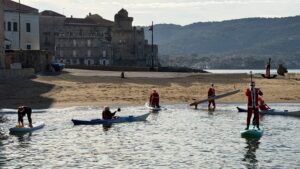 A Castellabate Babbo Natale arriva dal mare: a bordo di sup e kayak