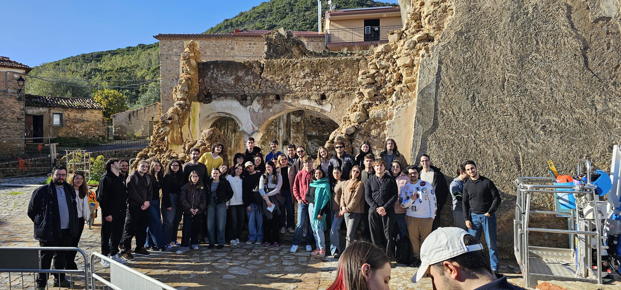 San Nicola di Centola diventa aula universitaria a cielo aperto: studenti e docenti studiano il borgo