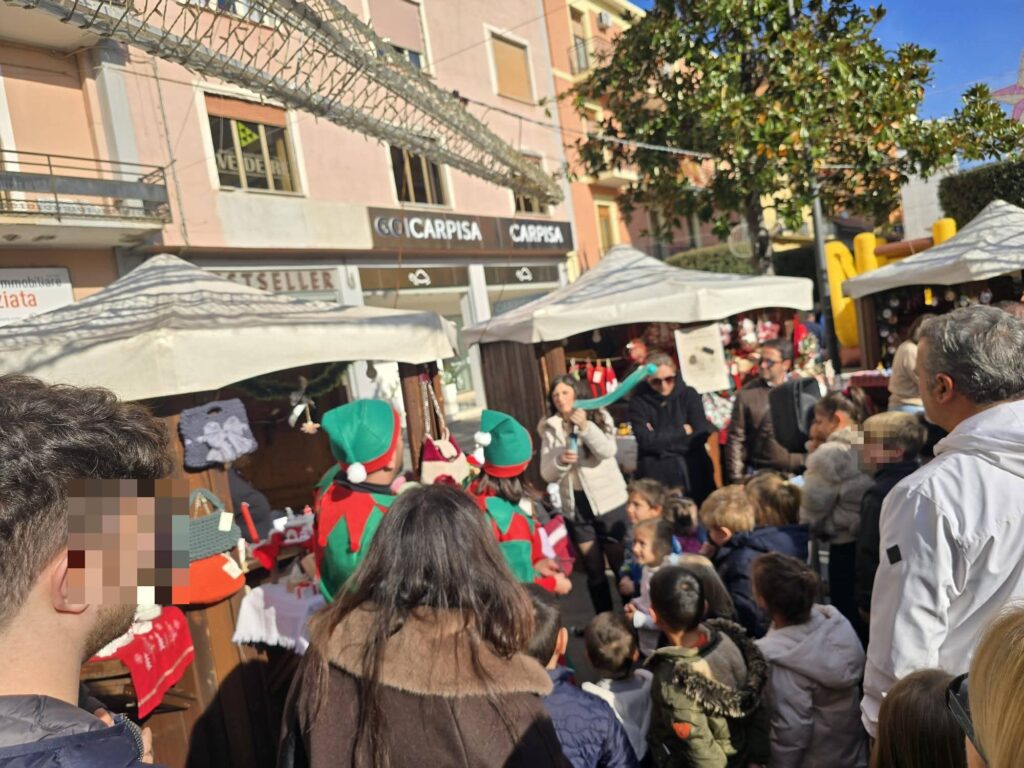Natale delle Meraviglie ad Agropoli: grande partecipazione nel weekend e successo per la Fabbrica degli Elfi di Babbo Natale