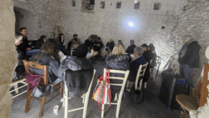 Leggere insieme per prendersi cura dei beni comuni: nasce il gruppo di lettura di Auletta Casa Mia