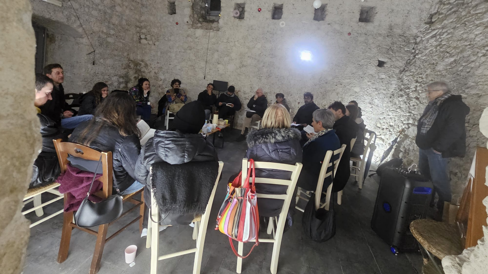 Leggere insieme per prendersi cura dei beni comuni: nasce il gruppo di lettura di Auletta Casa Mia