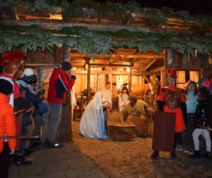 Il Bambinello con la sindrome di Down entra nel presepe: un messaggio speciale di inclusione