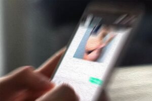 Revenge porn: una normativa severa ma ancora insufficiente. Come si può intervenire?