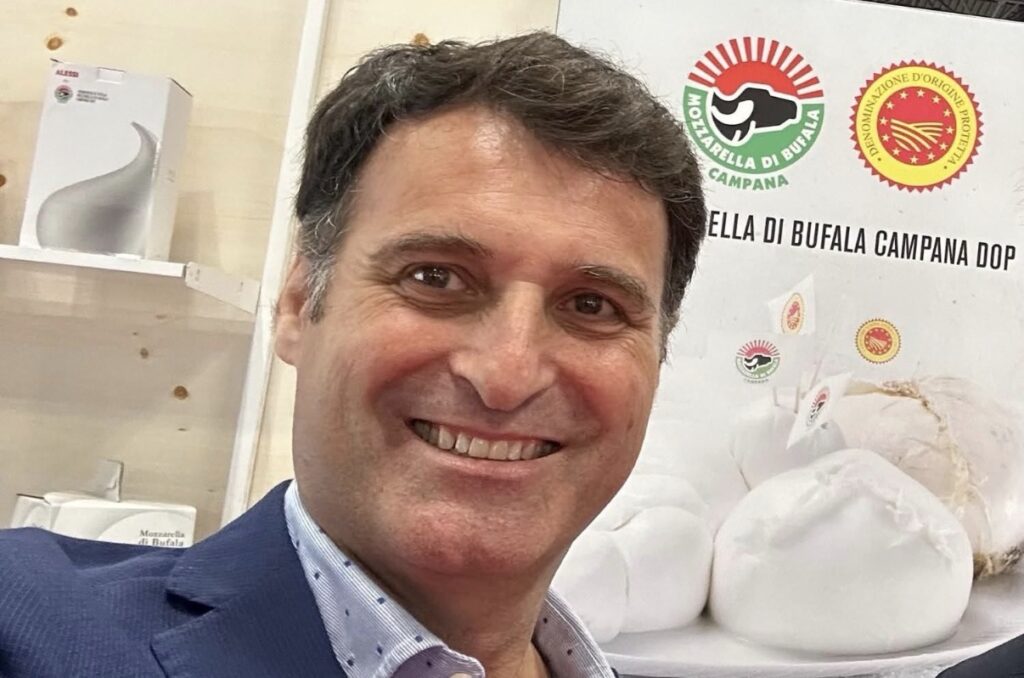 Morto Gennaro Testa, vicedirettore del Consorzio della mozzarella di bufala