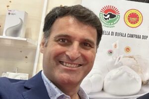 Morto Gennaro Testa, vicedirettore del Consorzio della mozzarella di bufala