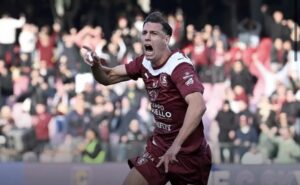 Salernitana, Capomaggio decisivo contro il Foggia: “Vittoria importante per chiudere bene l’anno”