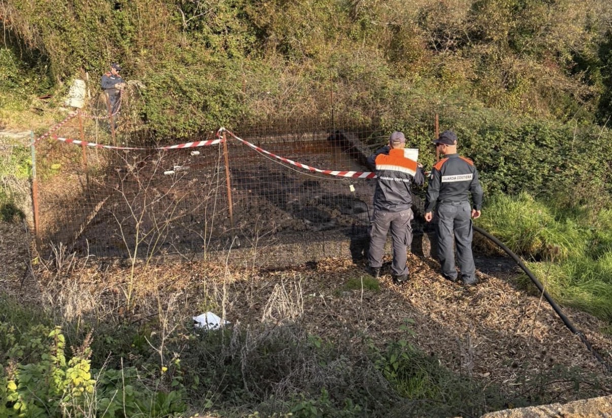 Contrasto agli sversamenti illeciti, sequestrato frantoio oleario a Camerota
