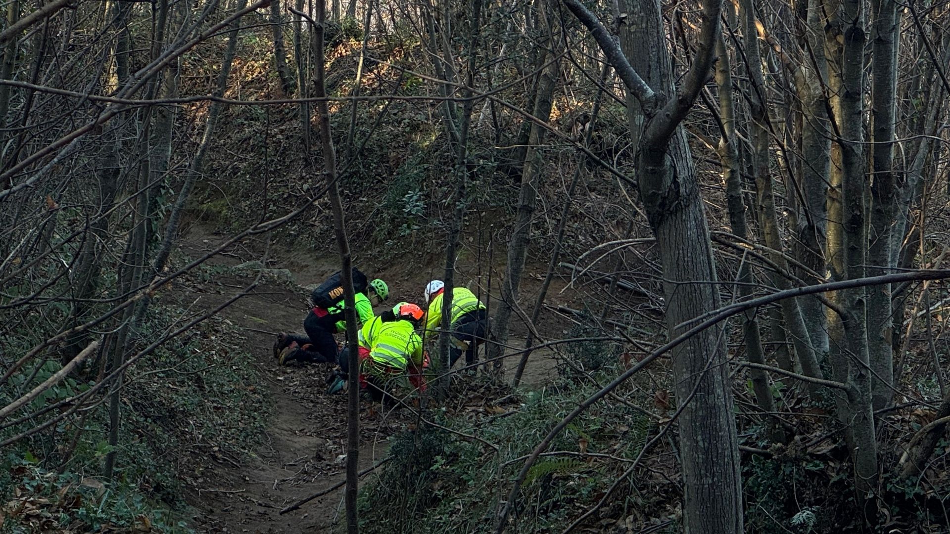 Incidente durante un’escursione a Cava de’ Tirreni: donna soccorsa in elicottero