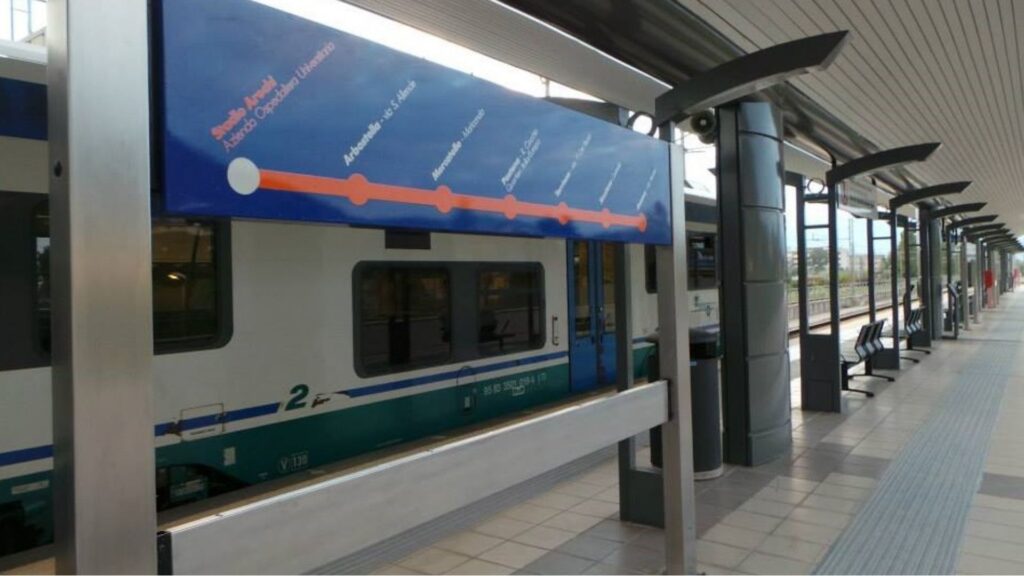 Corse straordinarie della metropolitana di Salerno e Napoli nella notte di Capodanno