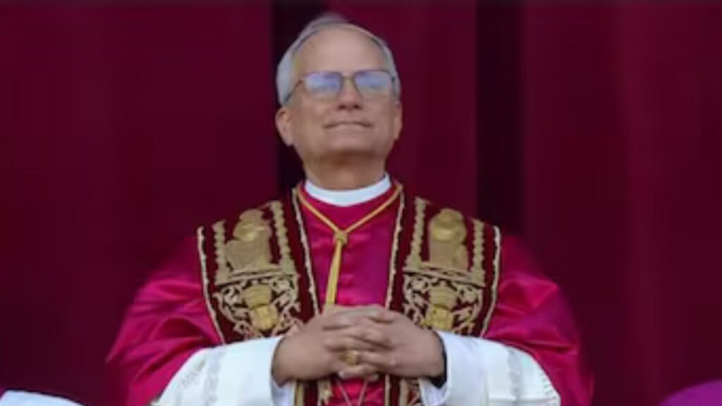 Vogue America: Papa Leone XIV tra i “best dressed” del 2025