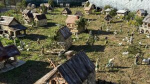 La magia del Natale: a Ceraso il presepe artigianale di Patrizia Marca