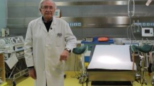 Una vita per la sanità: a Montecorice proposta cittadinanza onoraria per il professor Malzoni