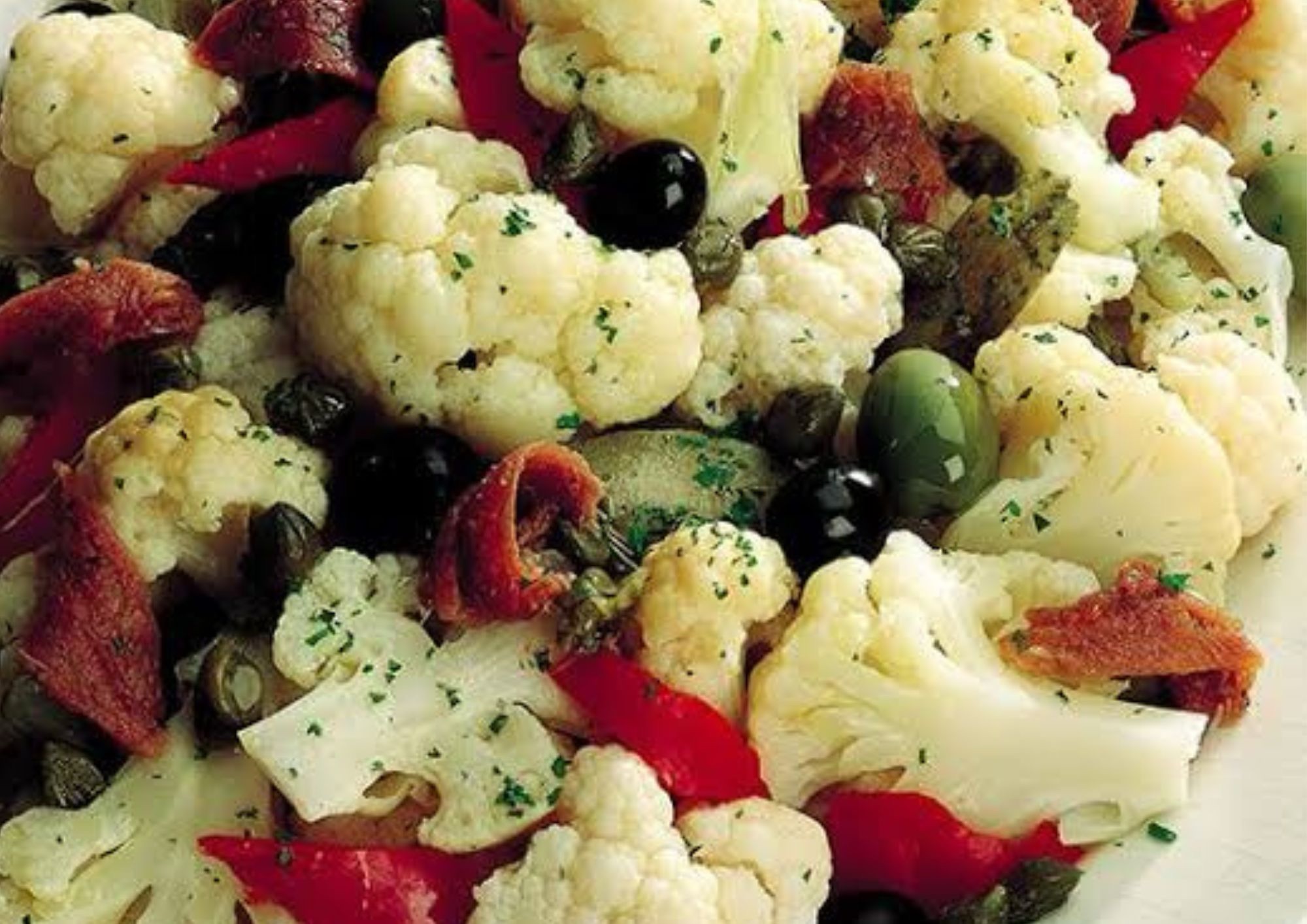 L’insalata di rinforzo, il piatto che racconta il Natale napoletano