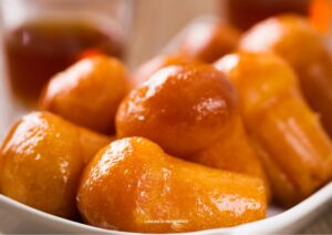 Il babà napoletano: il dolce che racconta l’anima di Napoli