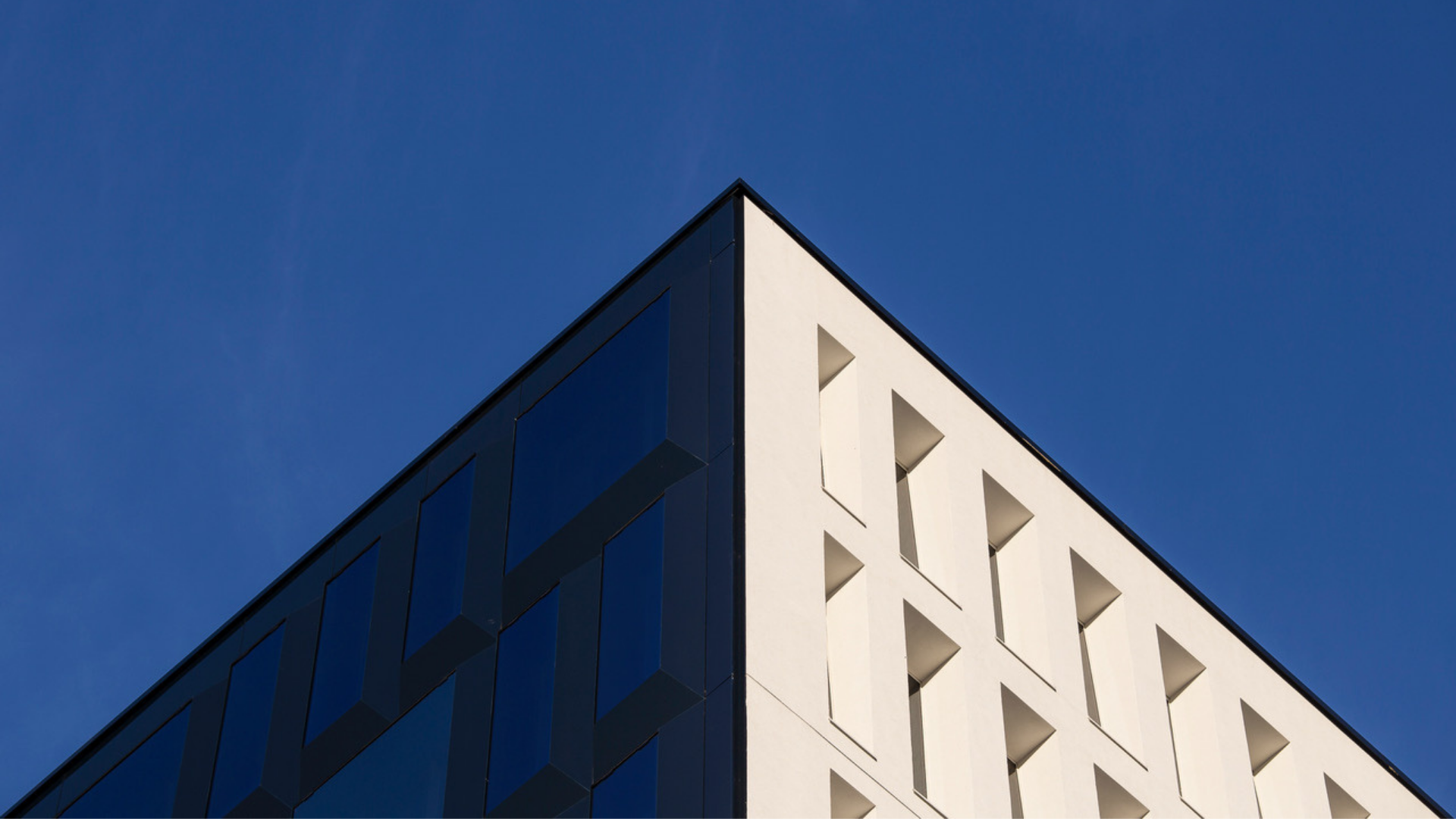 Mostra “Eredità in architettura atelier(s) Alfonso Femia – Park” a Napoli fino al 29 gennaio