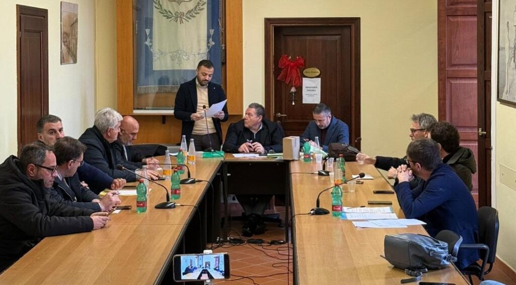 Rosolia eletto presidente della Comunità Montana Alburni