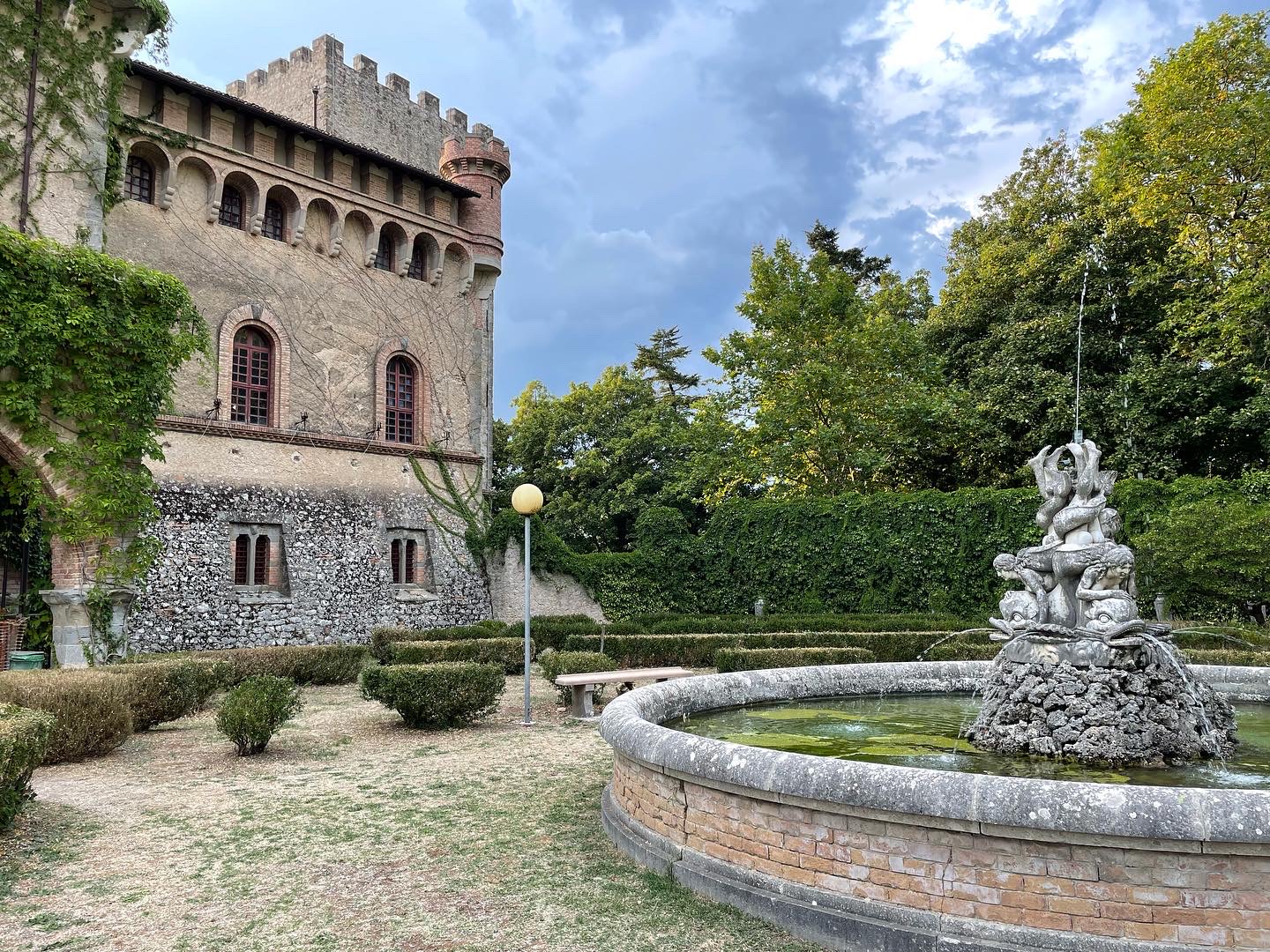 Villa d’Ayala, a Valva la piccola Versailles della Campania