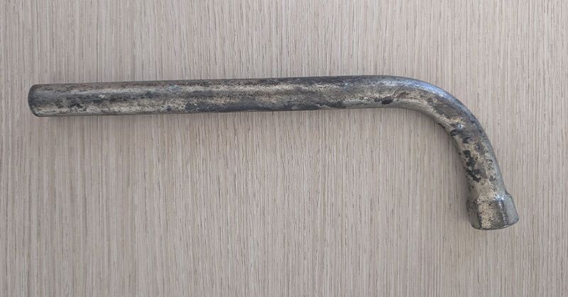 Ascea, lite tra automobilisti rischia di degenerare: intervento della polizia municipale evita il peggio