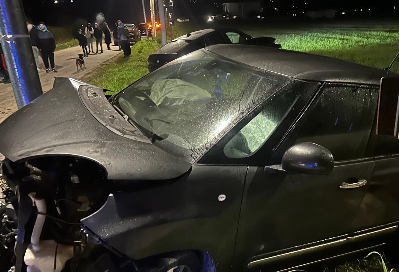 Violento incidente a Capaccio Paestum: due feriti nello scontro tra Bmw e Fiat 500 L