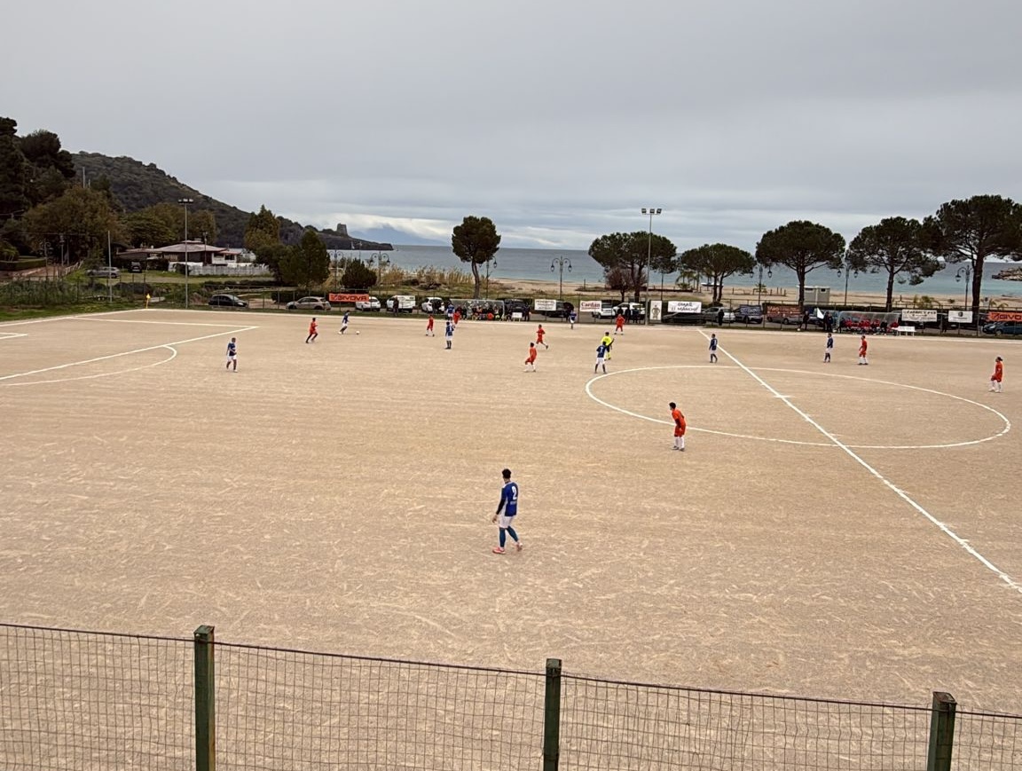 Terza Categoria, girone E: goleade e sorpassi nella 10ª giornata. Rofrano allunga in vetta