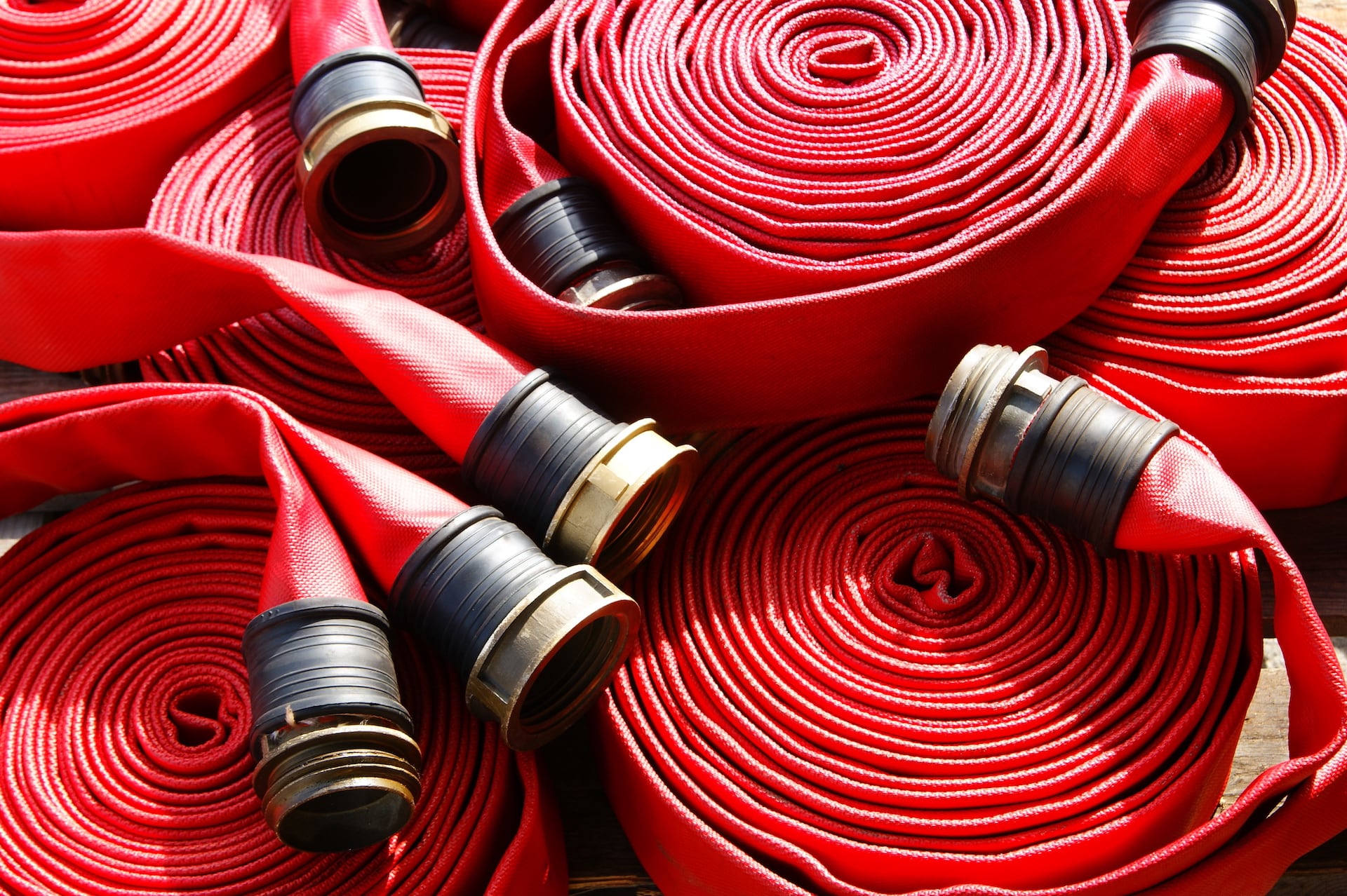 Regole antincendio nei locali pubblici: cosa dice la legge in Italia