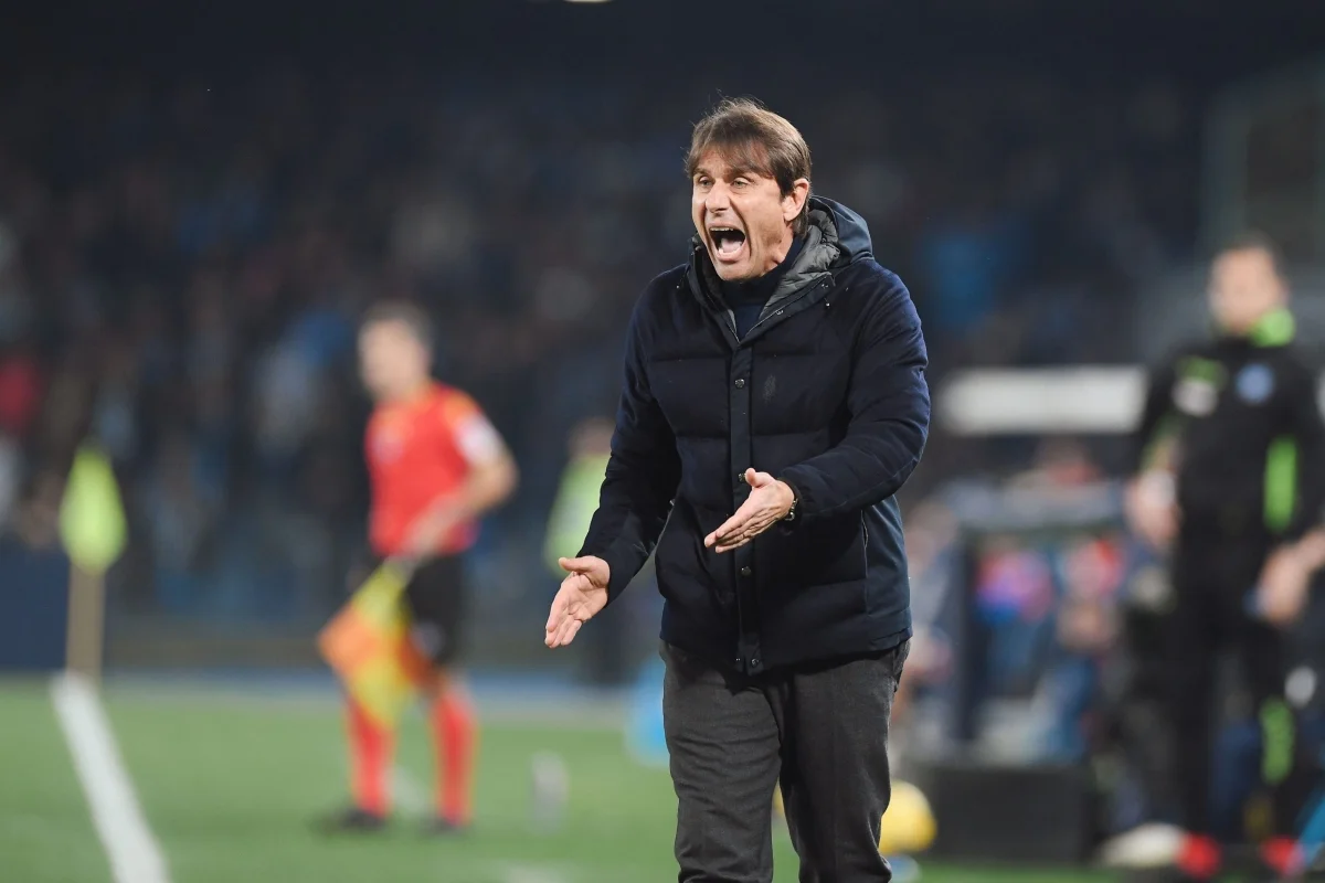 Conte: il Napoli meritava i playoff di Champions League, vittoria Chelsea bugiarda
