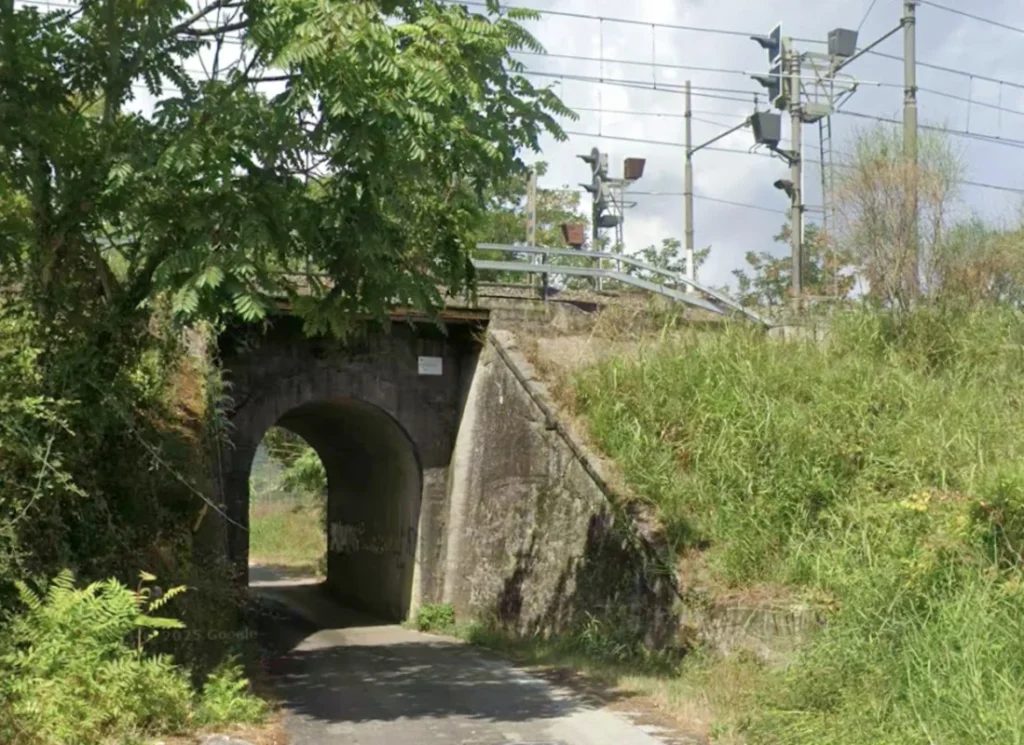 Cavalcavia ferroviario di Velina: il Comune impone la riqualificazione a RFI