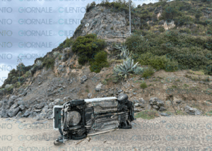 Camerota, perché i due giovani sono rimasti quasi illesi: decisivo l’impatto sulle rocce