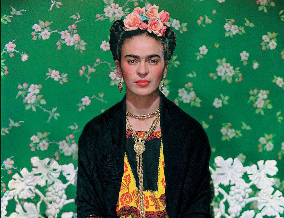 A Firenze l’esperienza immersiva su&nbsp;Frida Kahlo: arte, vita e sogni in scena alla Cattedrale dell’Immagine