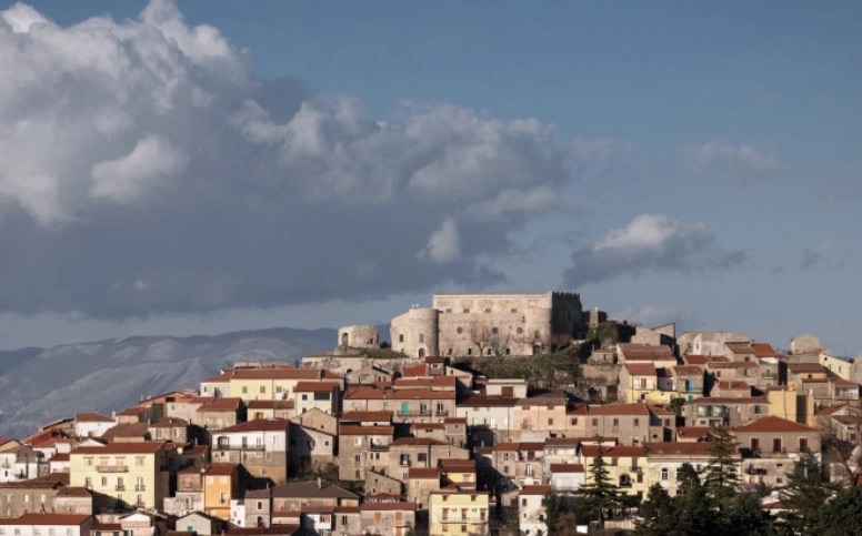 Postiglione, avvio del Cantiere di Comunità: al via il percorso per la futura&nbsp;“Piazza Educativa”