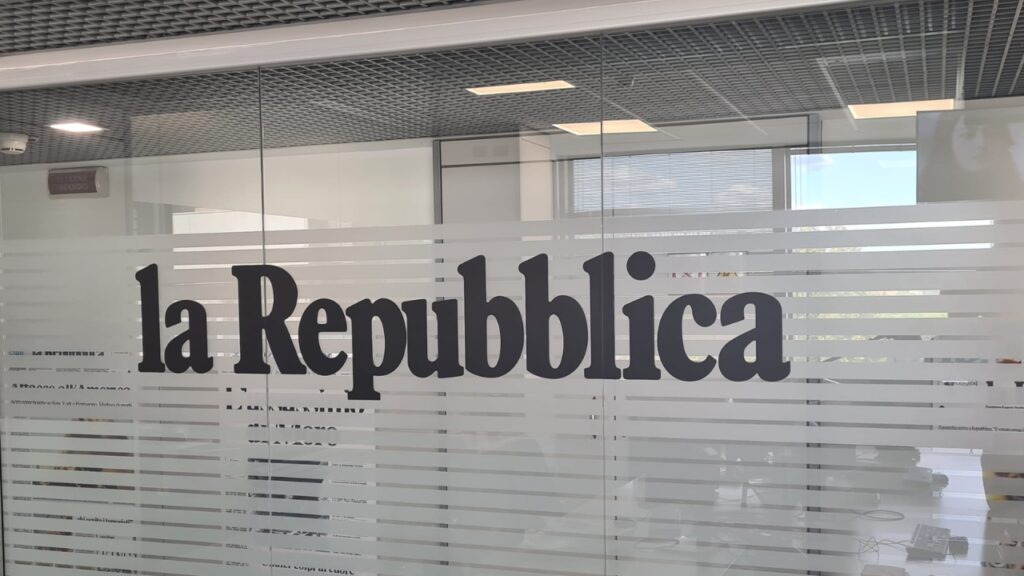 Furto nella notte di San Silvestro alla redazione napoletana di Repubblica: rubati sei computer