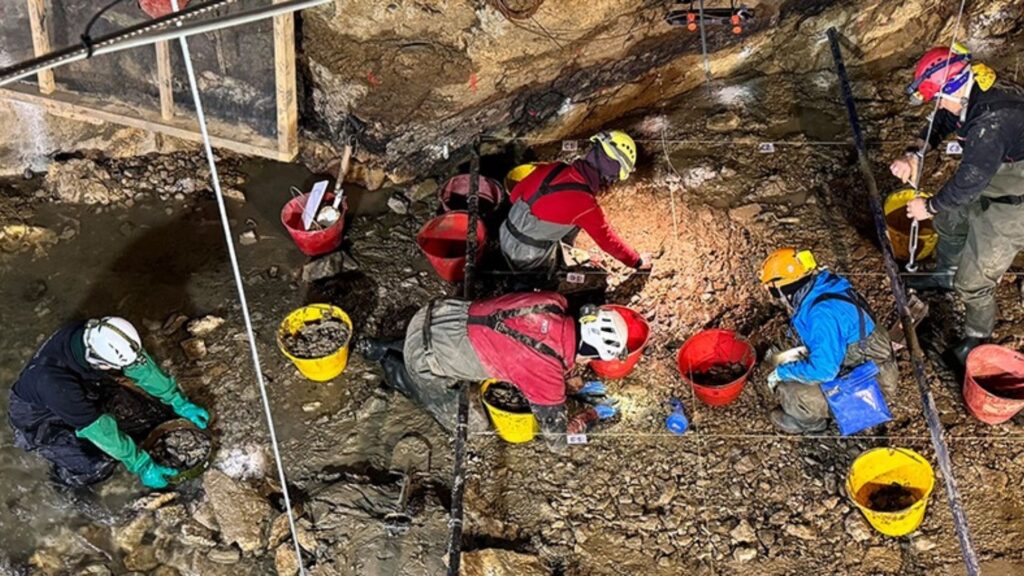 Grotte di Pertosa-Auletta: al via lo svuotamento per una nuova campagna di scavi