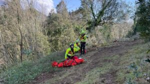 Eboli, incidente in area impervia: 51enne soccorso con l’elicottero
