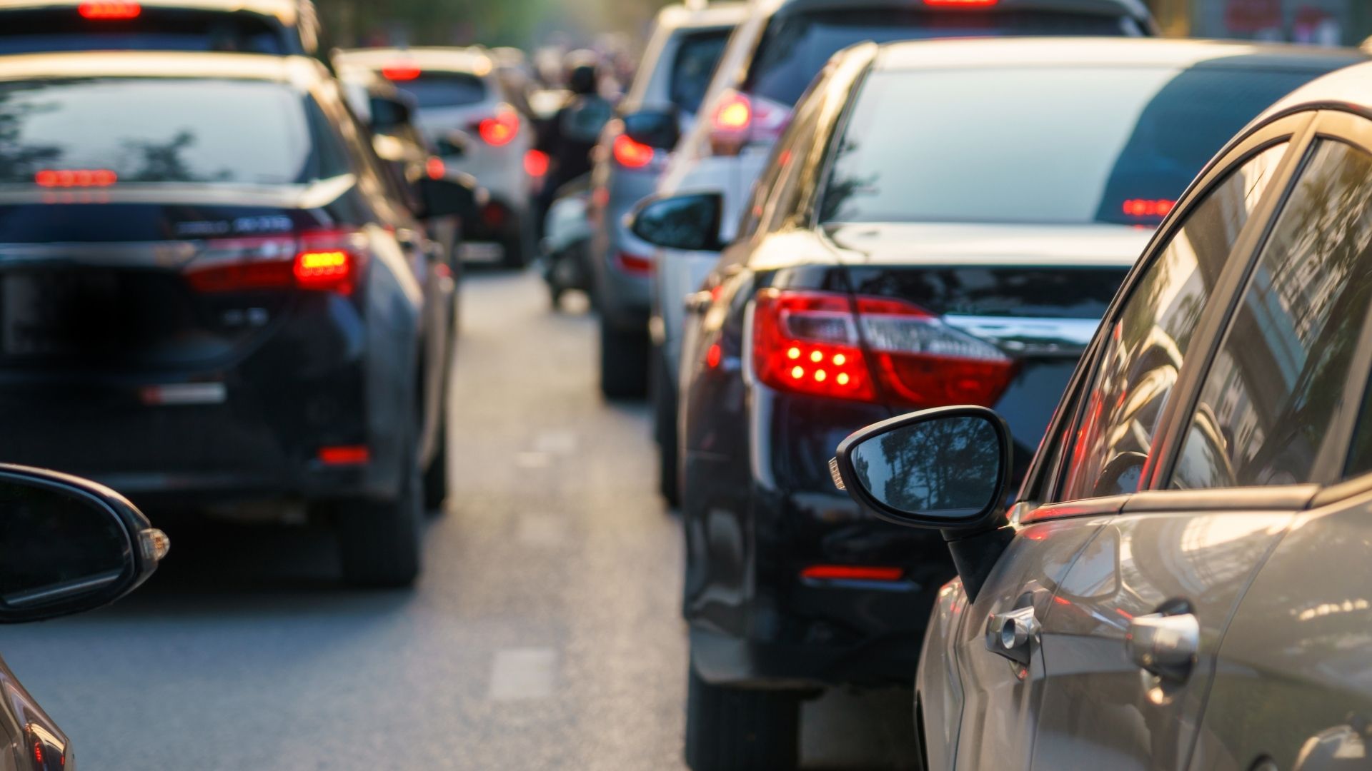 Start&Stop: pro e contro. Consigli per guidare senza problemi